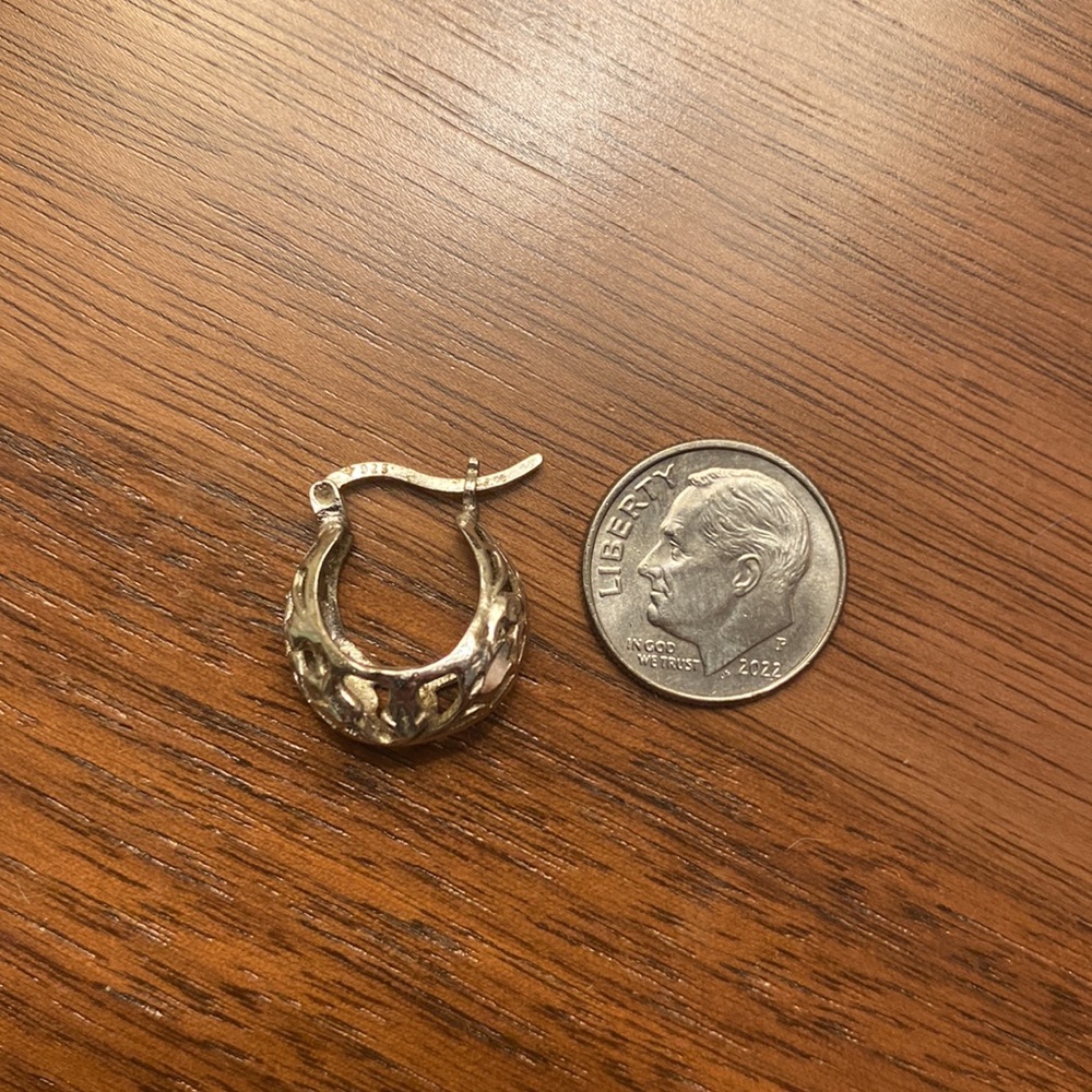 Silver Filagree Hoops - Picture 3 of 4